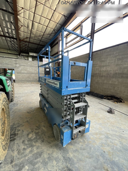 2022 GENIE GS-3232