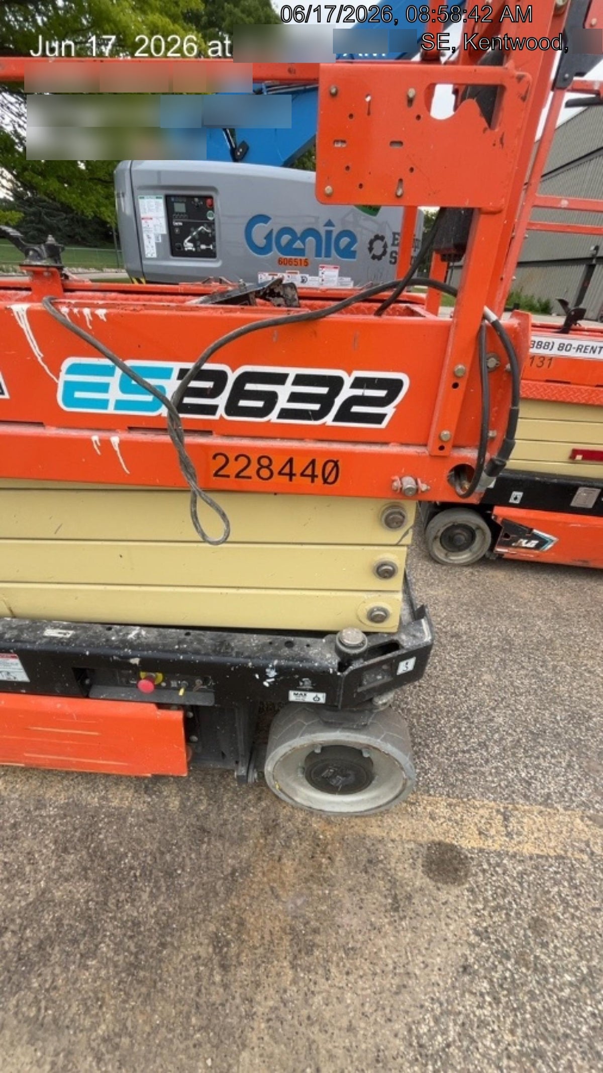 2022 JLG ES2632
