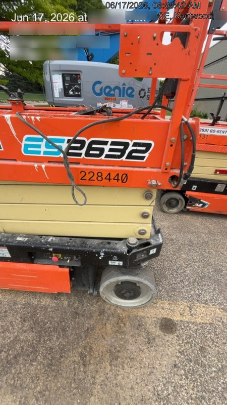 2022 JLG ES2632