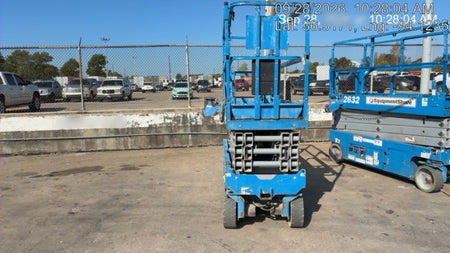 2018 Genie GS-2632 Genie GS-2632 w/Fixed Rail, Chain Entry