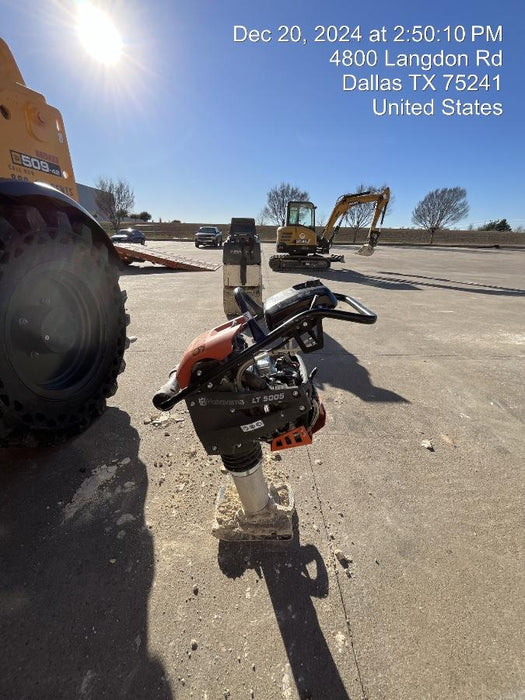 2024 HUSQVARNA LT5005