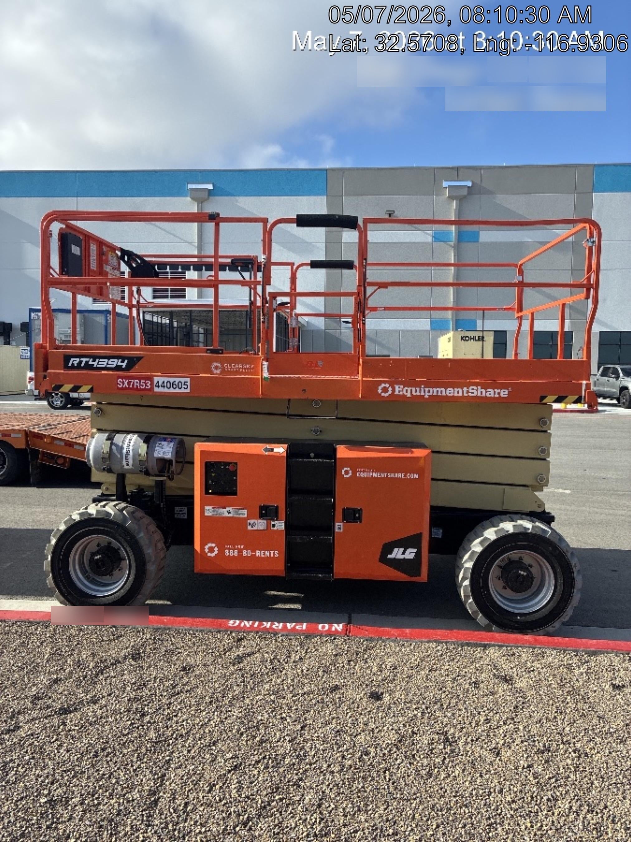 2024 JLG RT4394