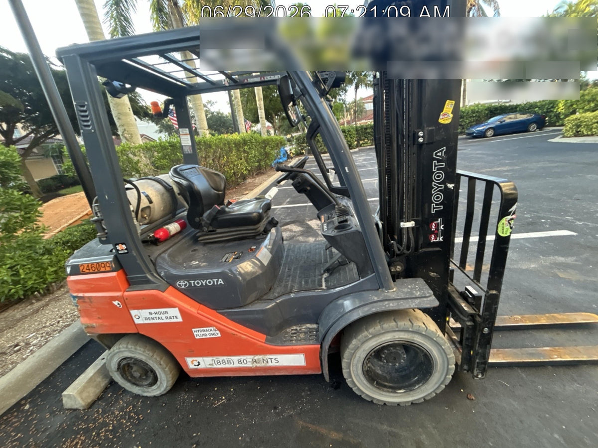 2022 TOYOTA 50-8FGU25