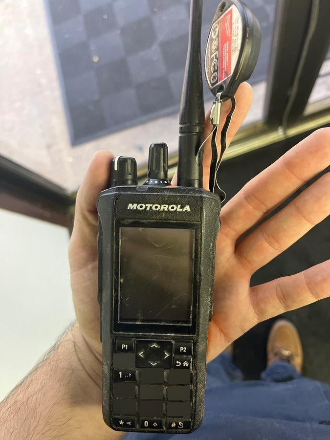2023 MOTOROLA R7 DISPLAY