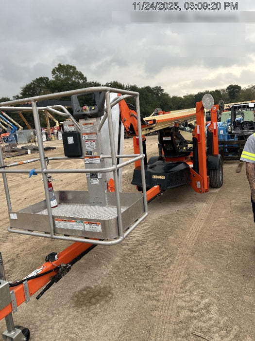 2025 JLG T500J