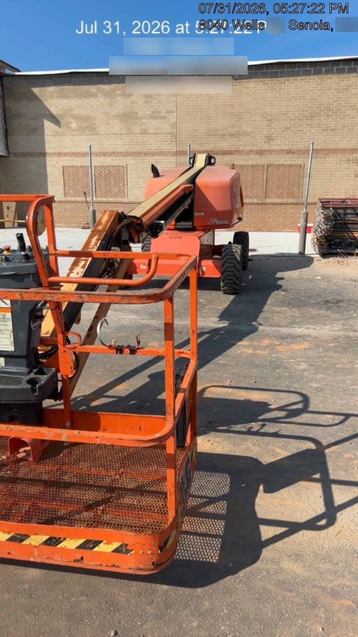 2023 JLG 460SJ