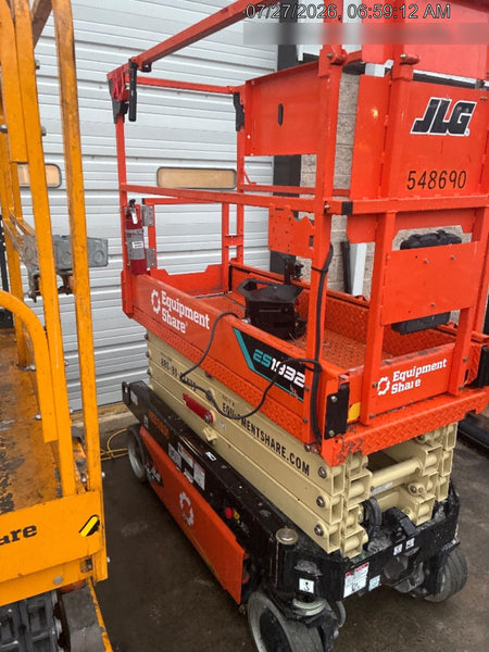 2025 JLG ES1932
