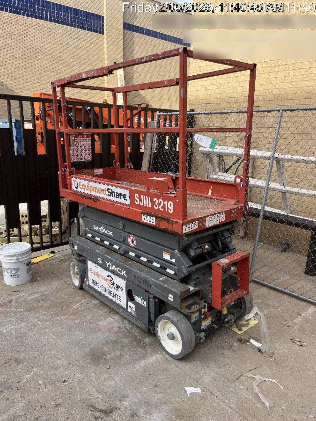 2018 SKYJACK SJIII-3219