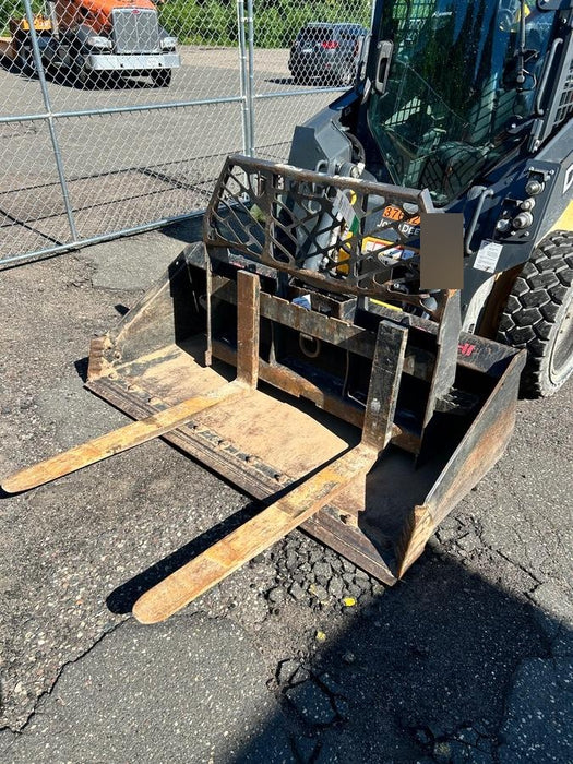 2022 PALADIN 48" Pallet Forks - Paladin