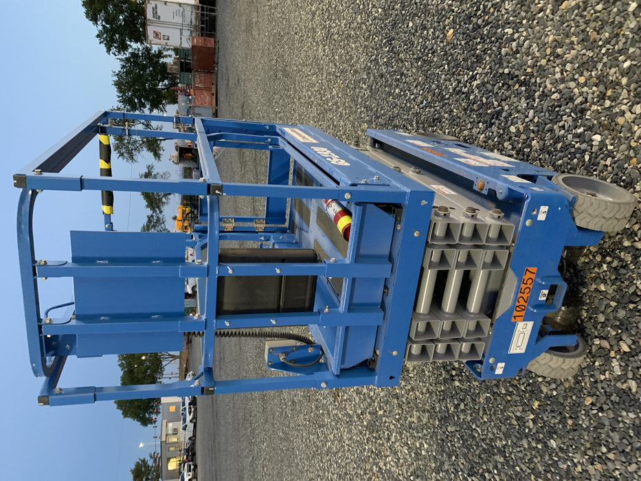 2020 Genie GS-1930 Solid Non Marking Tires, Beacon, Folding rails with half height swing gate, 800W Inverter