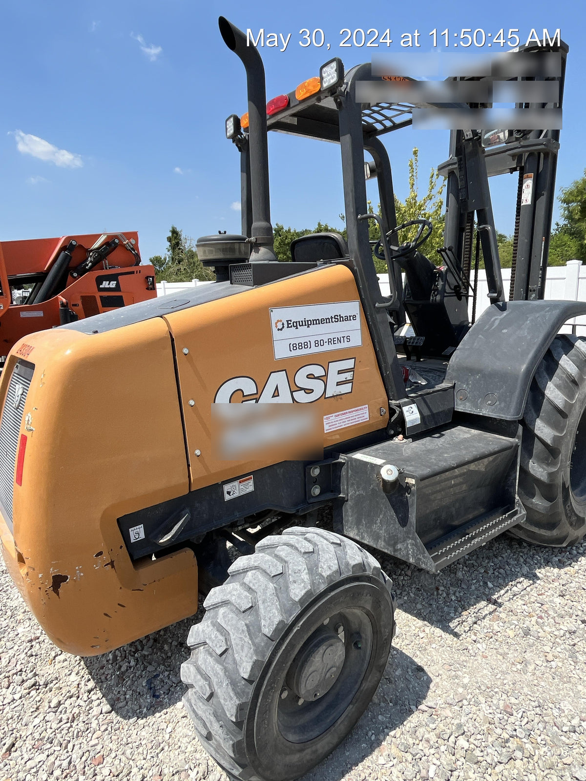2022 CASE 586H