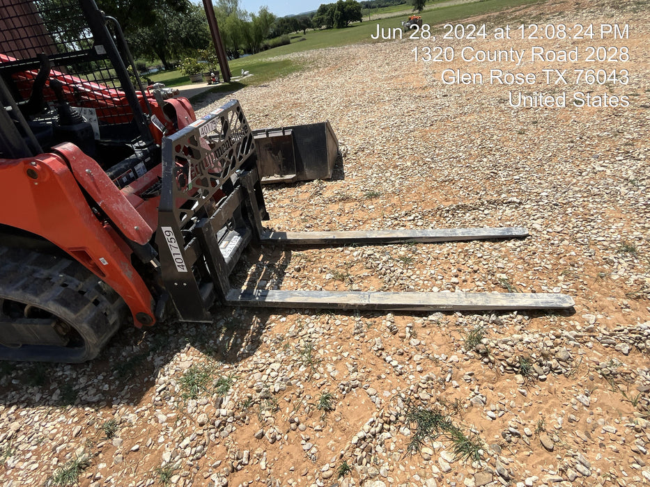 2024 PALADIN 72" Skid Steer Forks