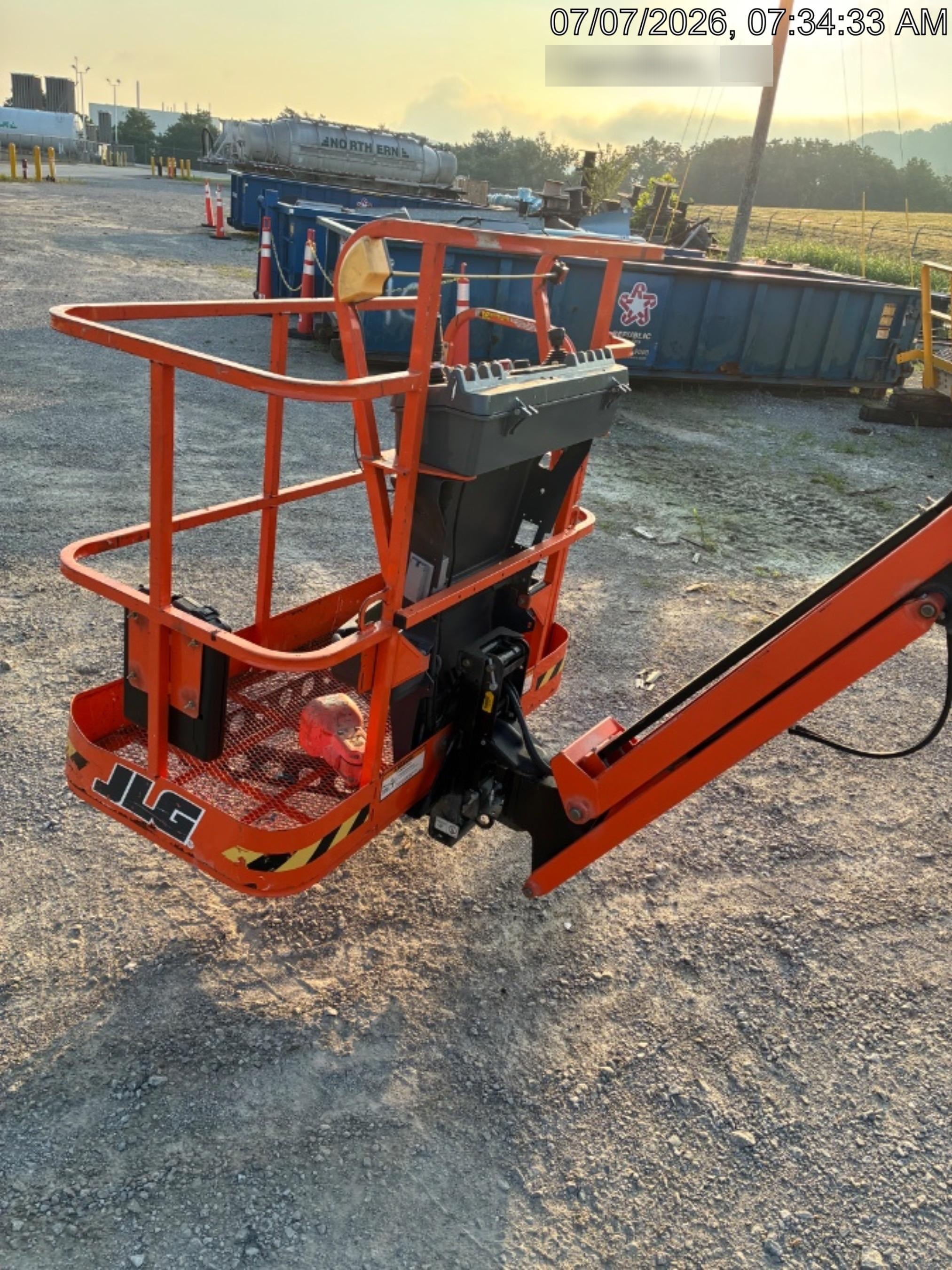2021 JLG E450AJ