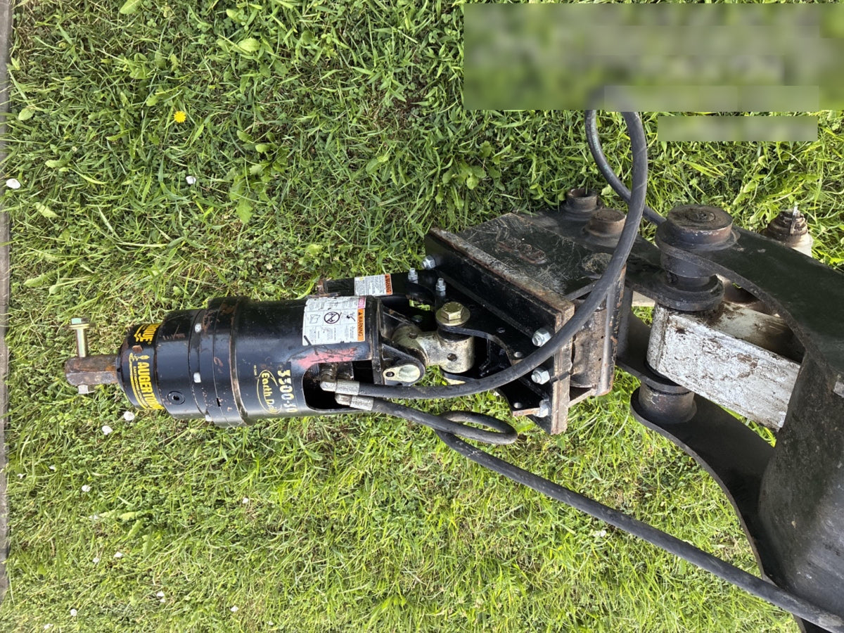 2022 AUGER TORQUE 3300-30