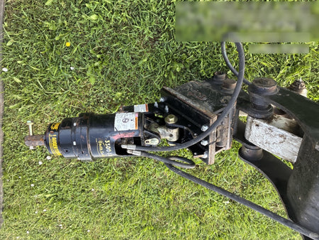 2022 AUGER TORQUE 3300-30