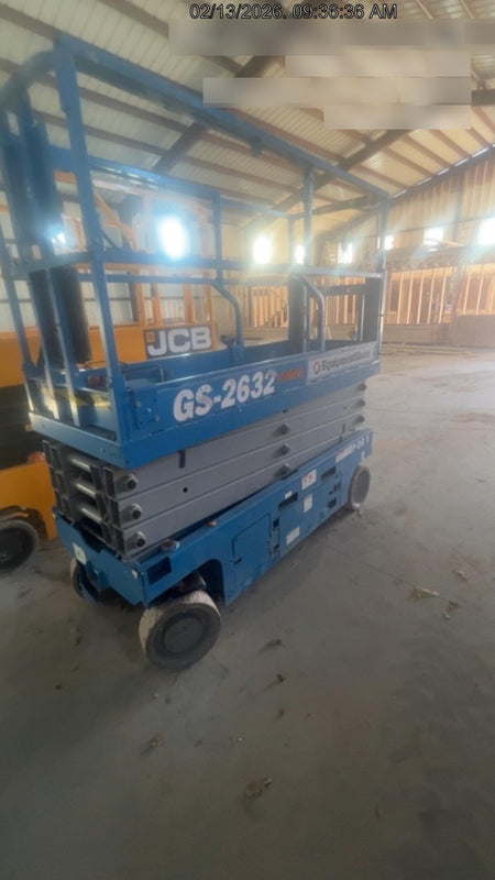 2023 GENIE GS-2632