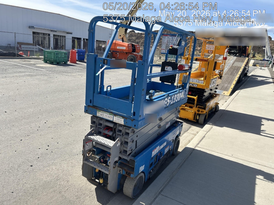 2019 Genie GS-1930 Half Height Swing Gate, 800W Inverter