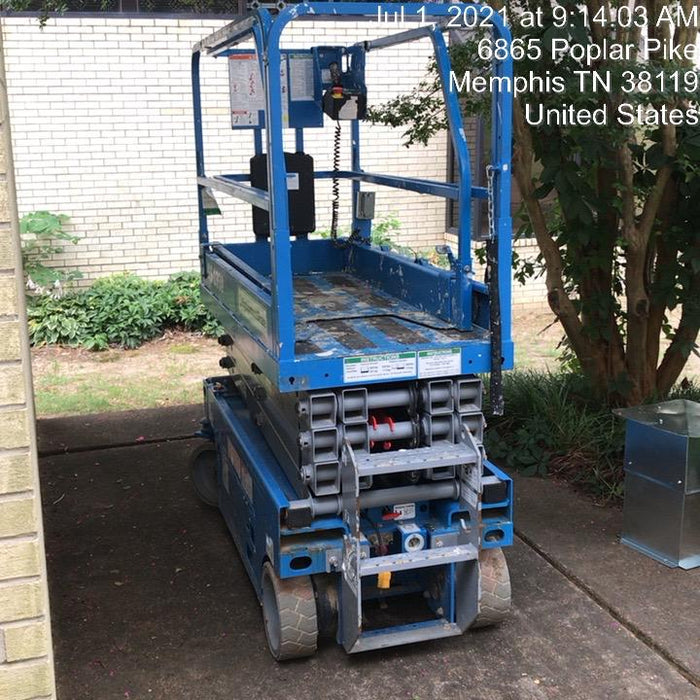 2019 Genie GS-1930 Fixed rails with chain Entry