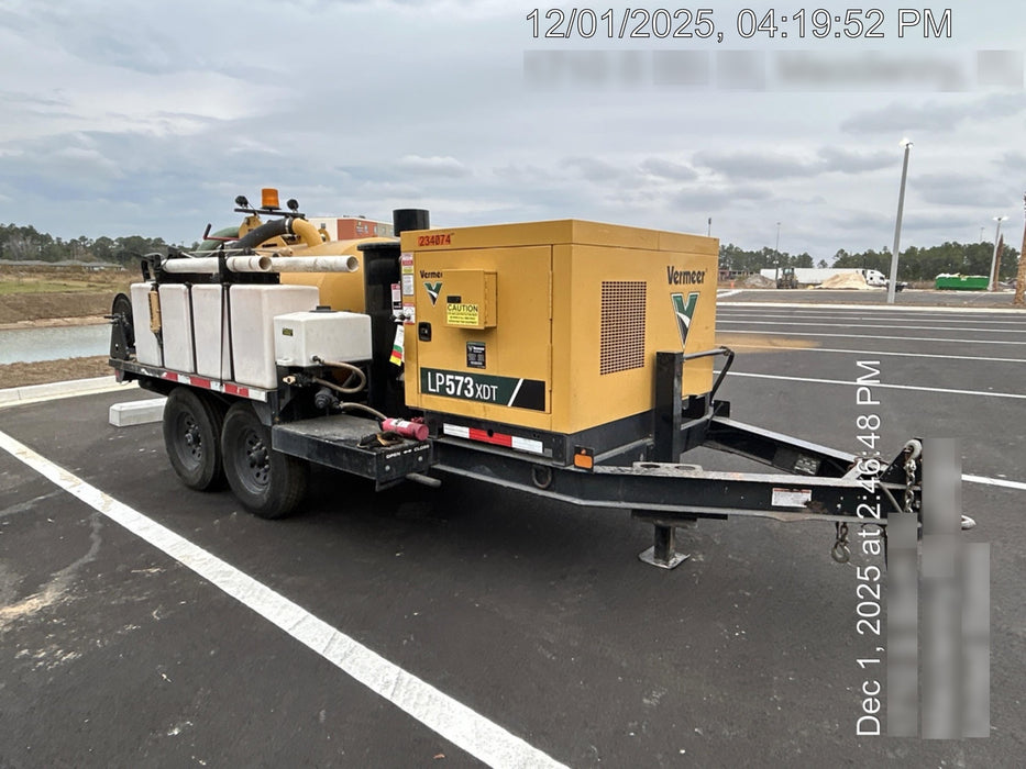 2022 VAC-TRON LP573XDT