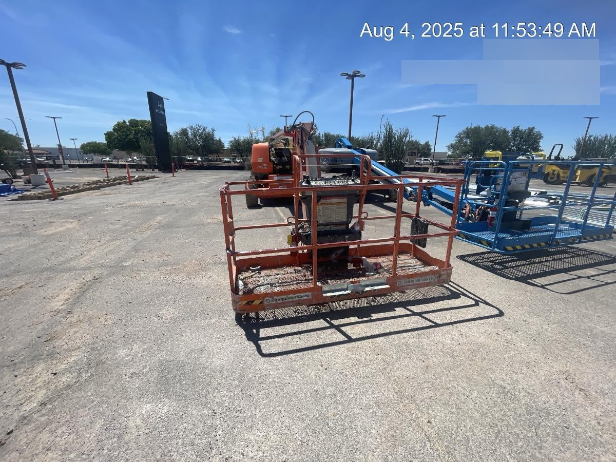 2021 JLG 660SJ