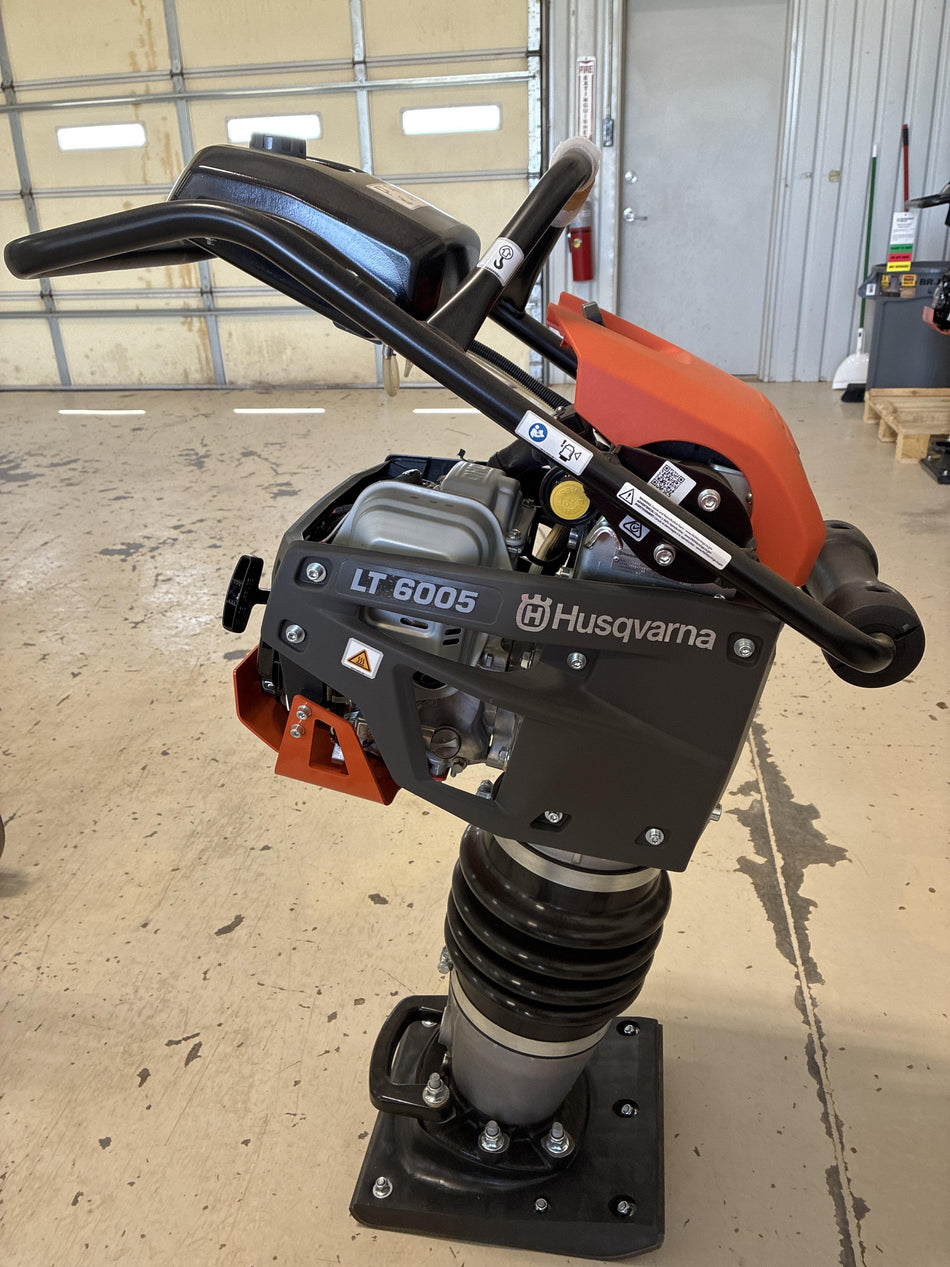 2026 HUSQVARNA LT6005