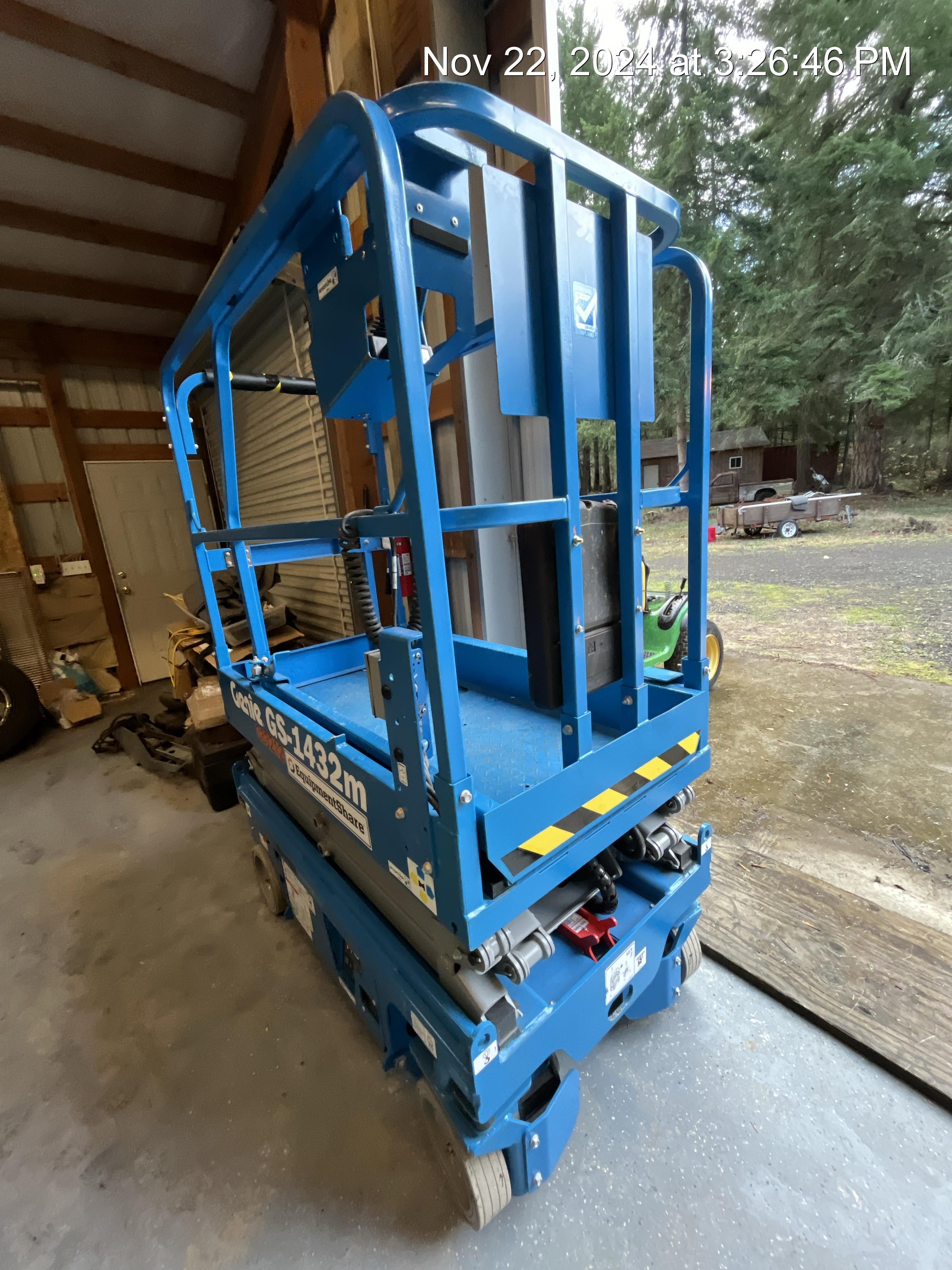 2023 GENIE GS-1432