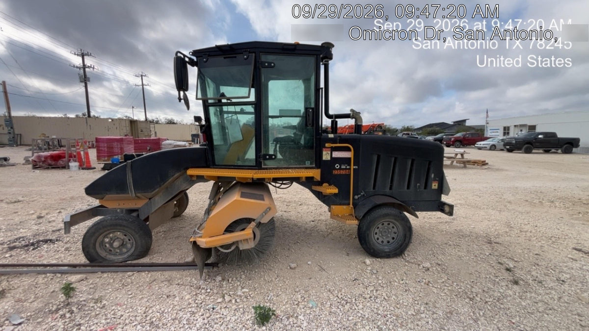 2022 LAYMOR SM450