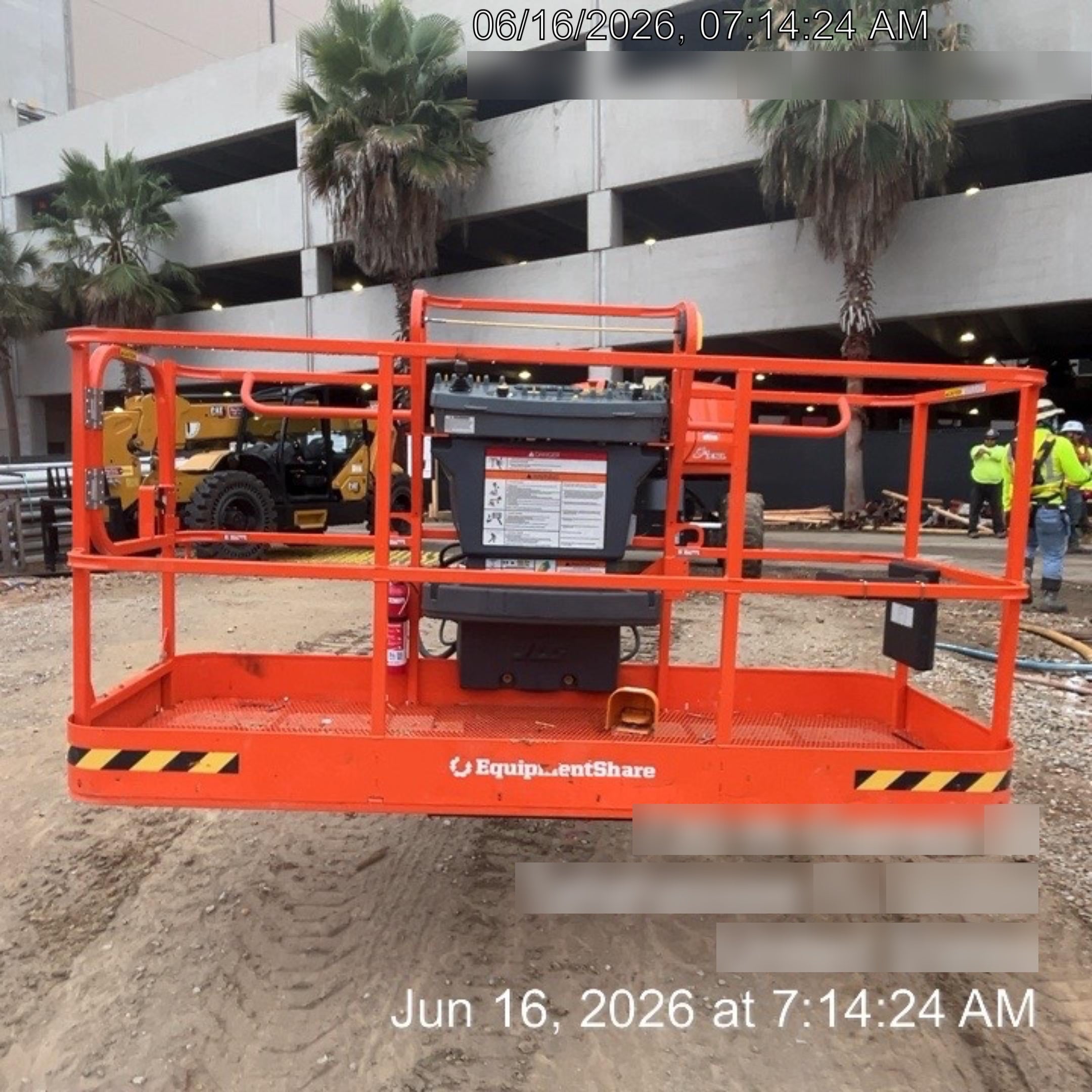 2024 JLG 660SJ