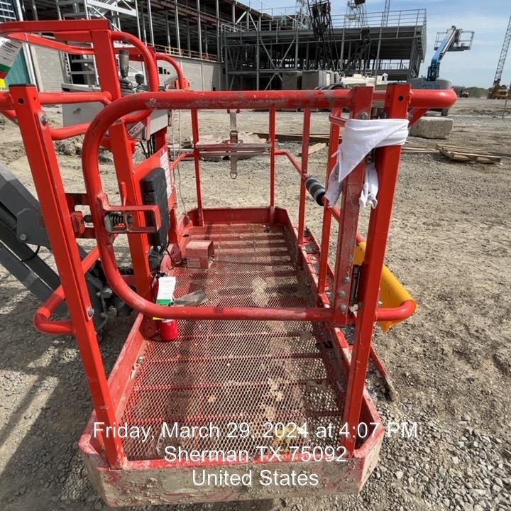 2024 JLG 860SJ