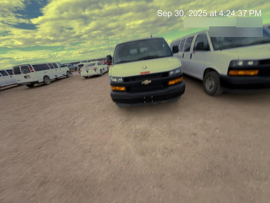 2023 CHEVROLET Express Van - Rental