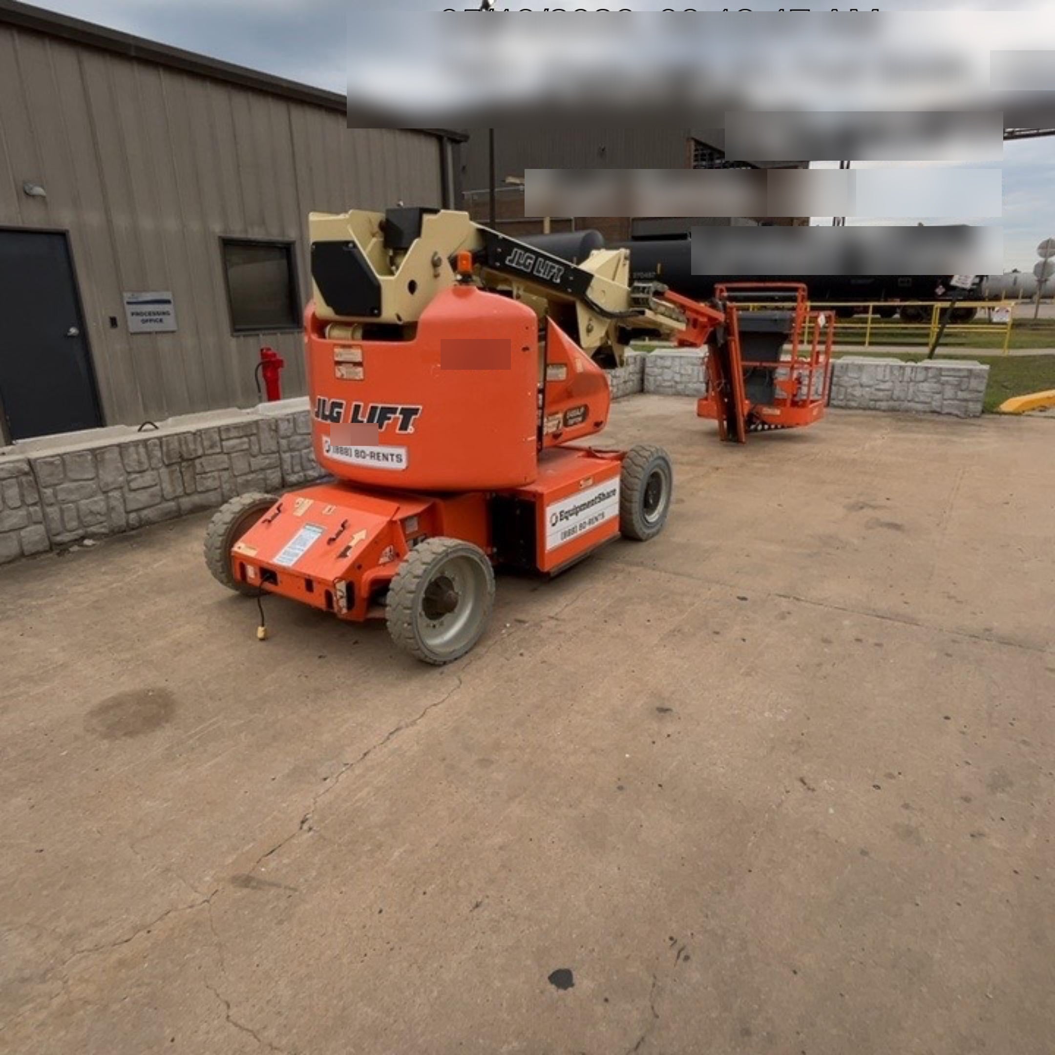2019 JLG E400AJPN