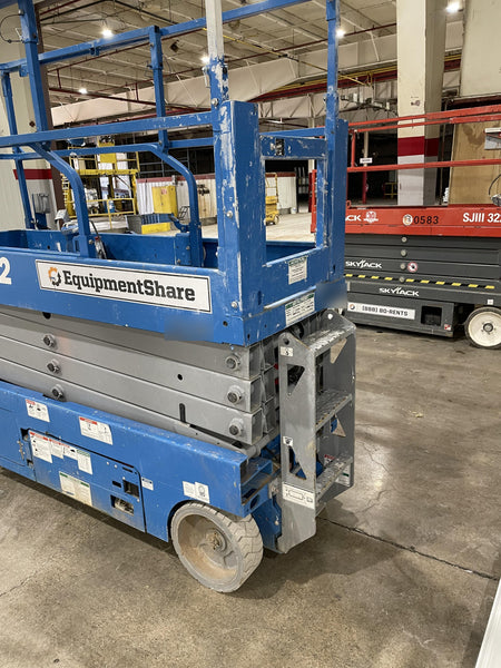 2019 Genie GS-2632 Folding Rails, Swing Gate, EE Rated