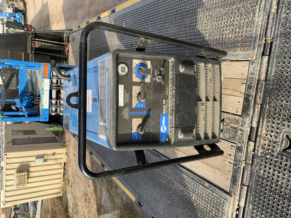 2020 Miller Electric BOBCAT 250 Part #951600 PKG-250 amp Propane Welder, Standard w/Running Gear, Bracket, Hos