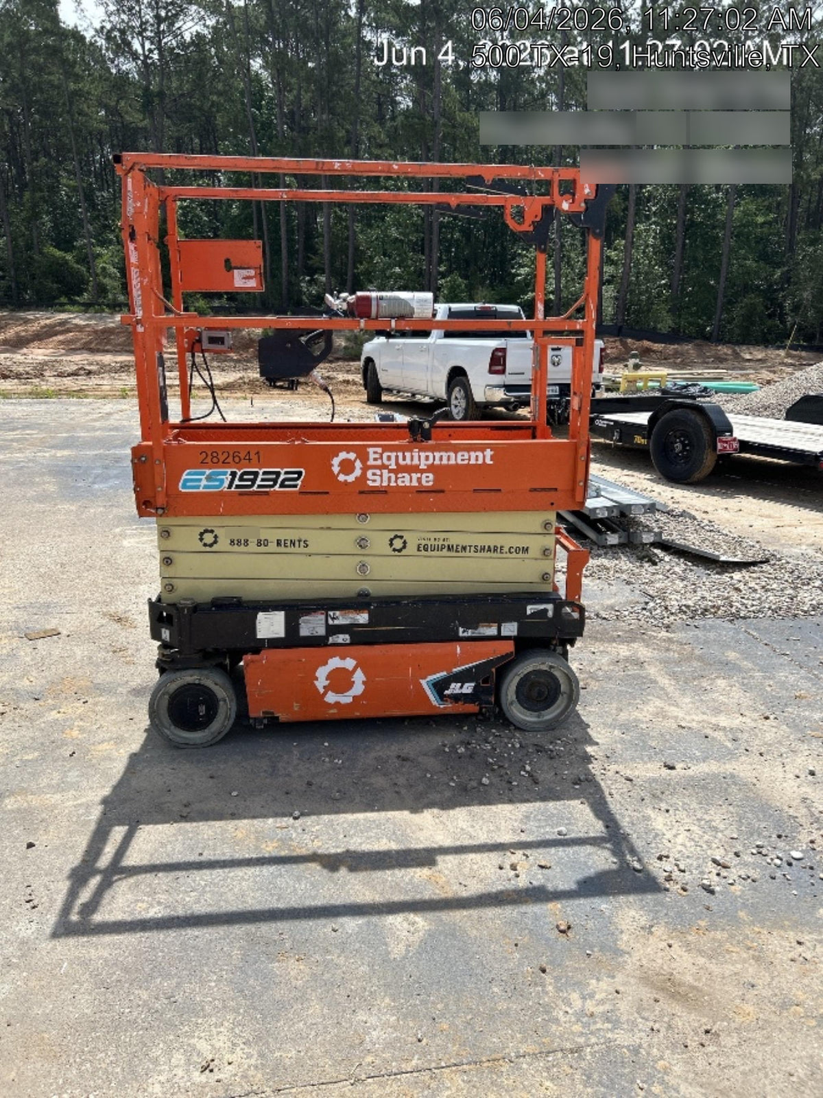 2022 JLG ES1932