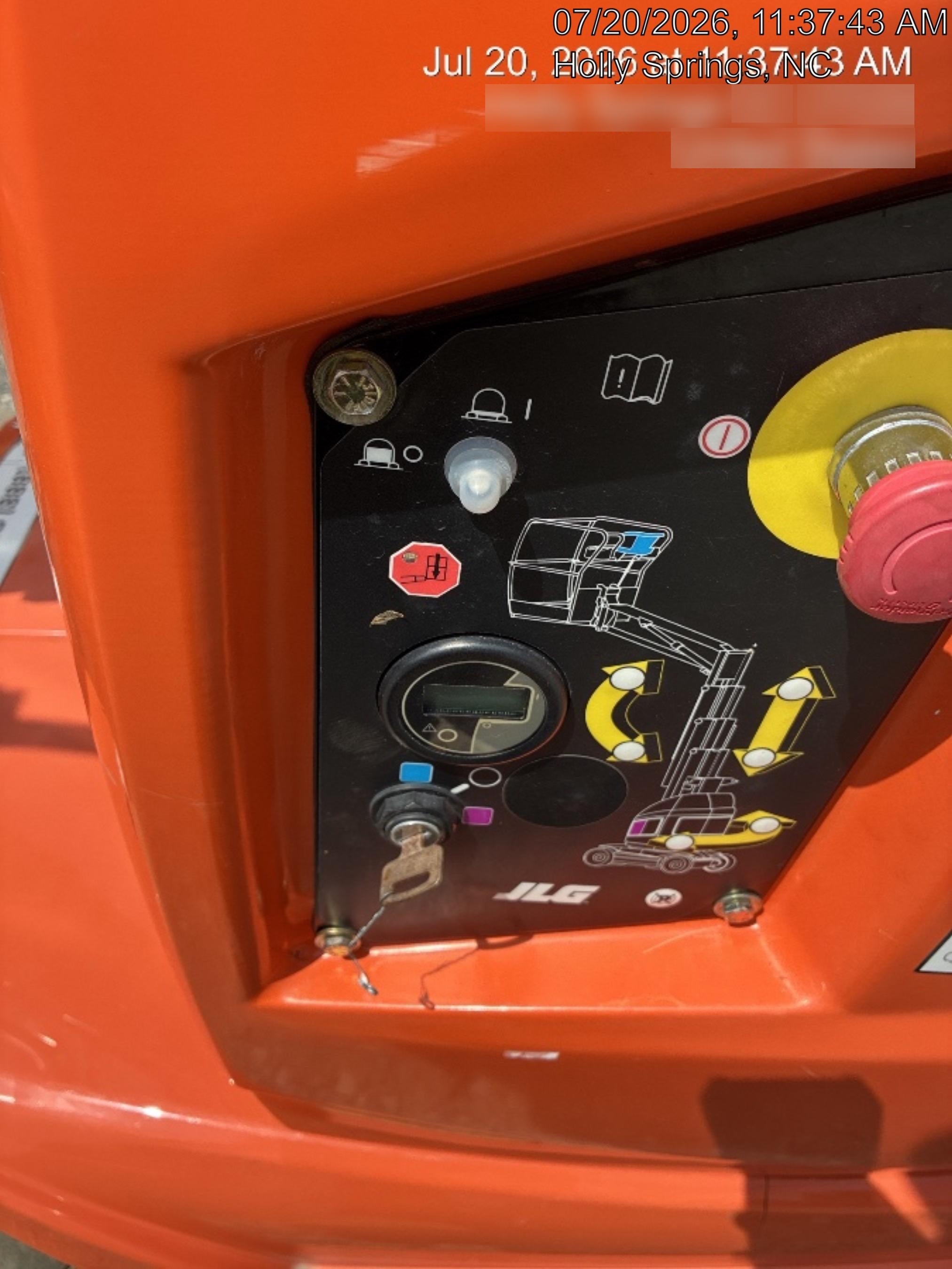 2022 JLG 26E