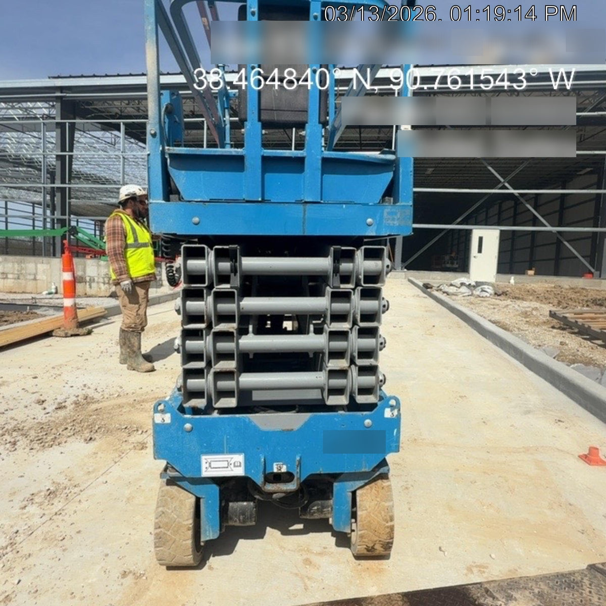 2018 GENIE GS-3232