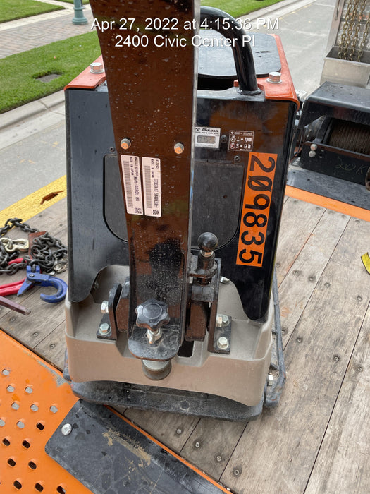 2022 Multiquip MVH408GH Reversible Plate Compactor, Gas