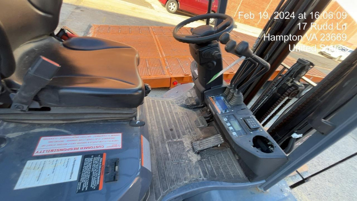 2022 TOYOTA 50-8FGU25