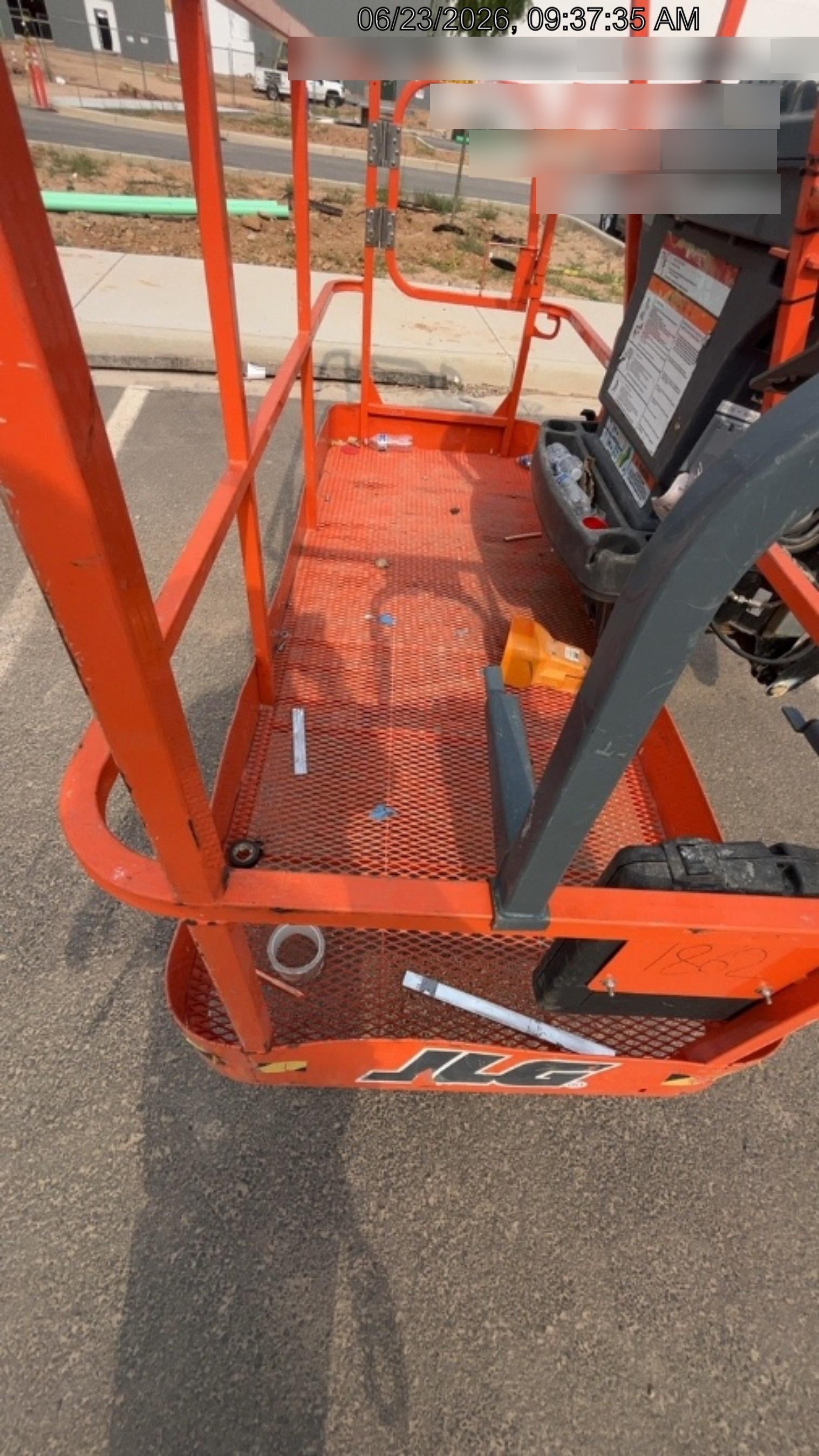 2025 JLG 860SJ