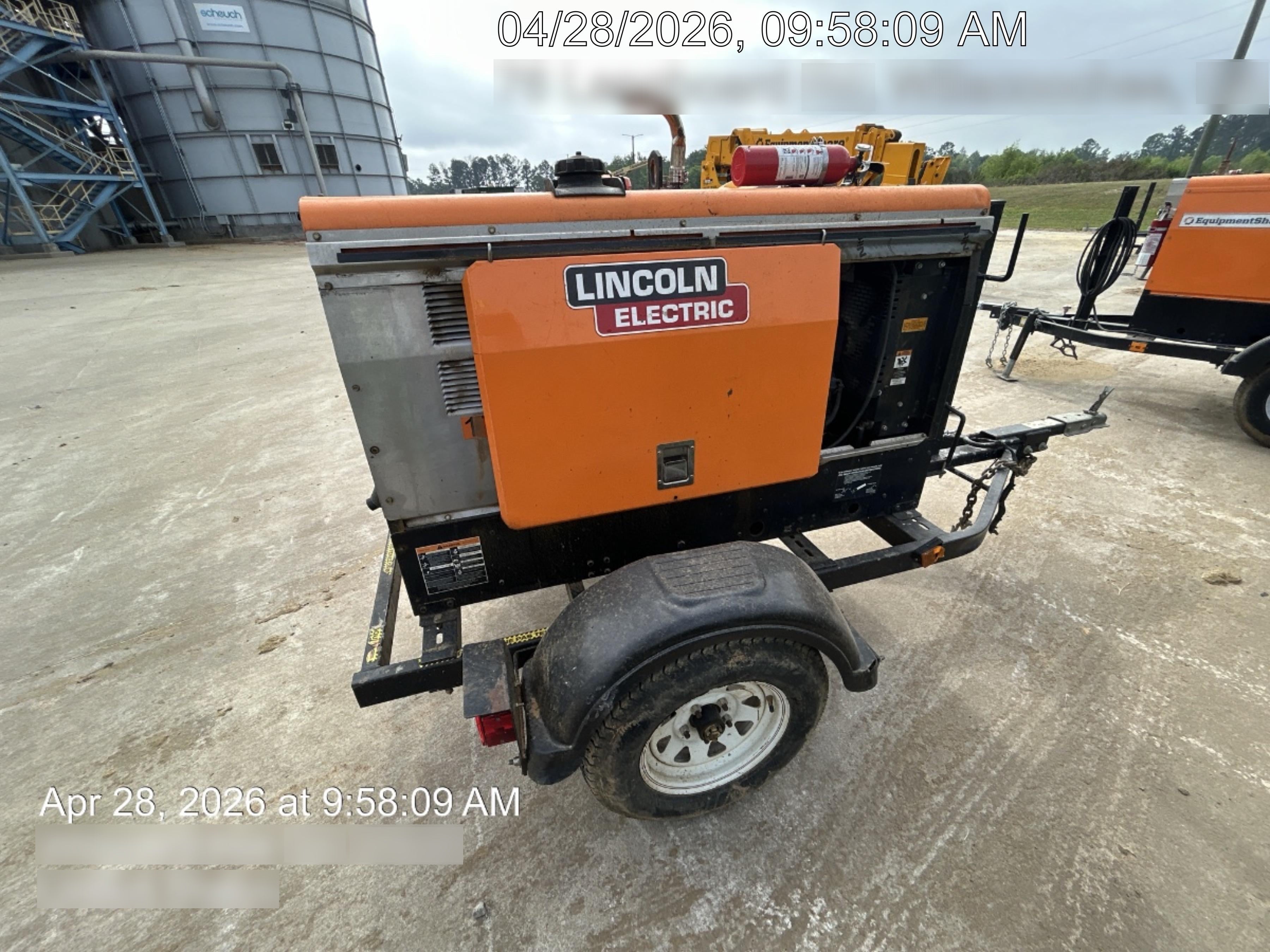 2021 Lincoln Electric Vantage 322 Vantage 322 Ready Pak 3 w/ Decals, ORANGE (includes trailer, cable rack, fender light kit) NO Telematics
