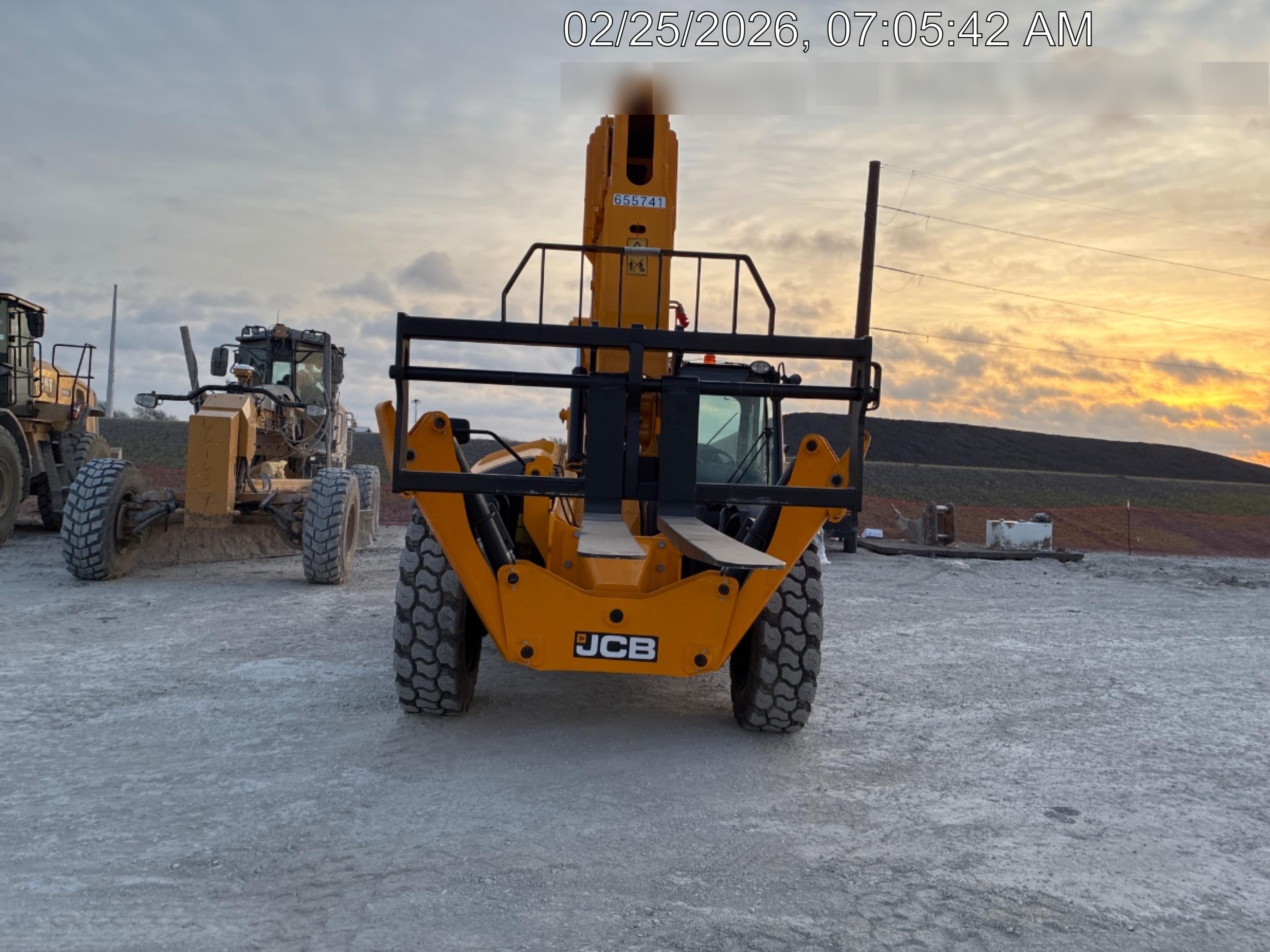 2026 JCB 512-56