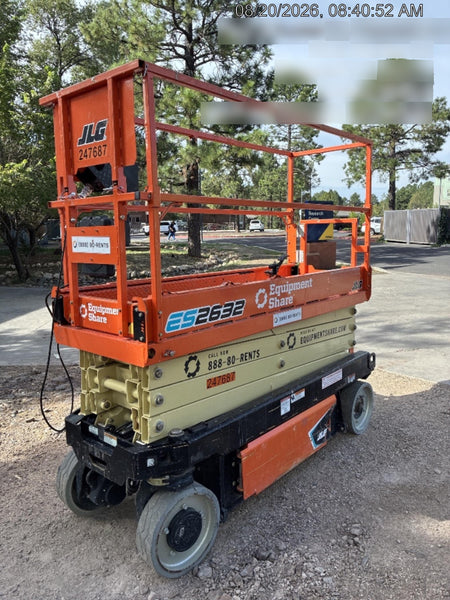 2022 JLG ES2632