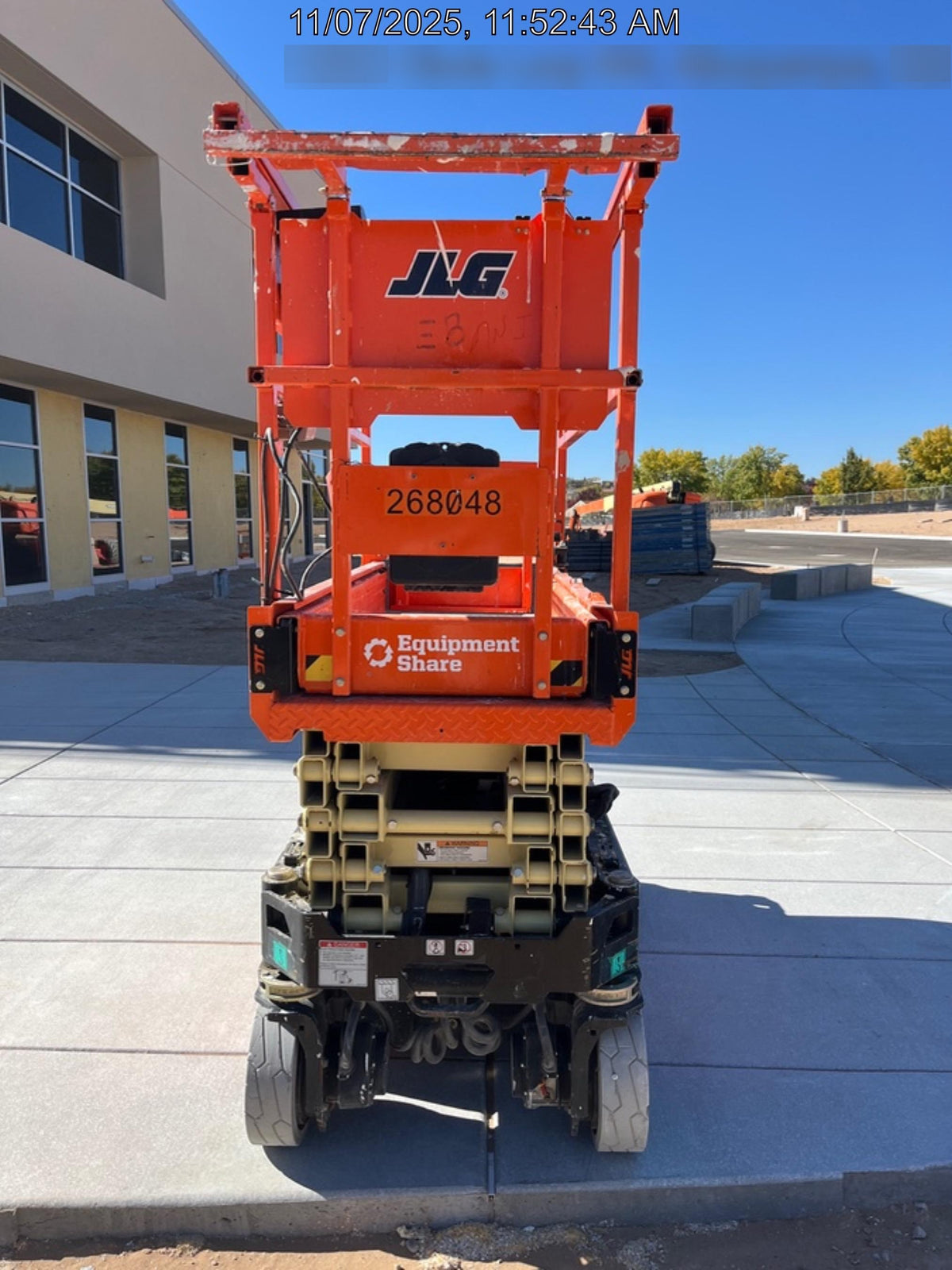 2022 JLG ES1932