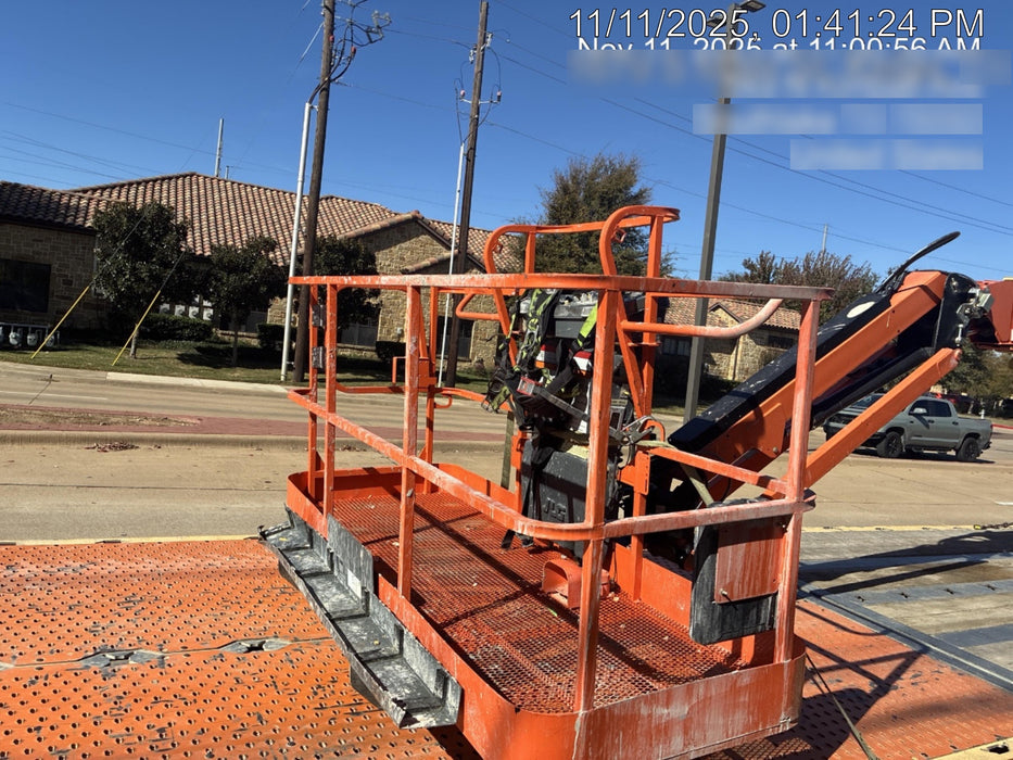 2019 JLG 660SJ