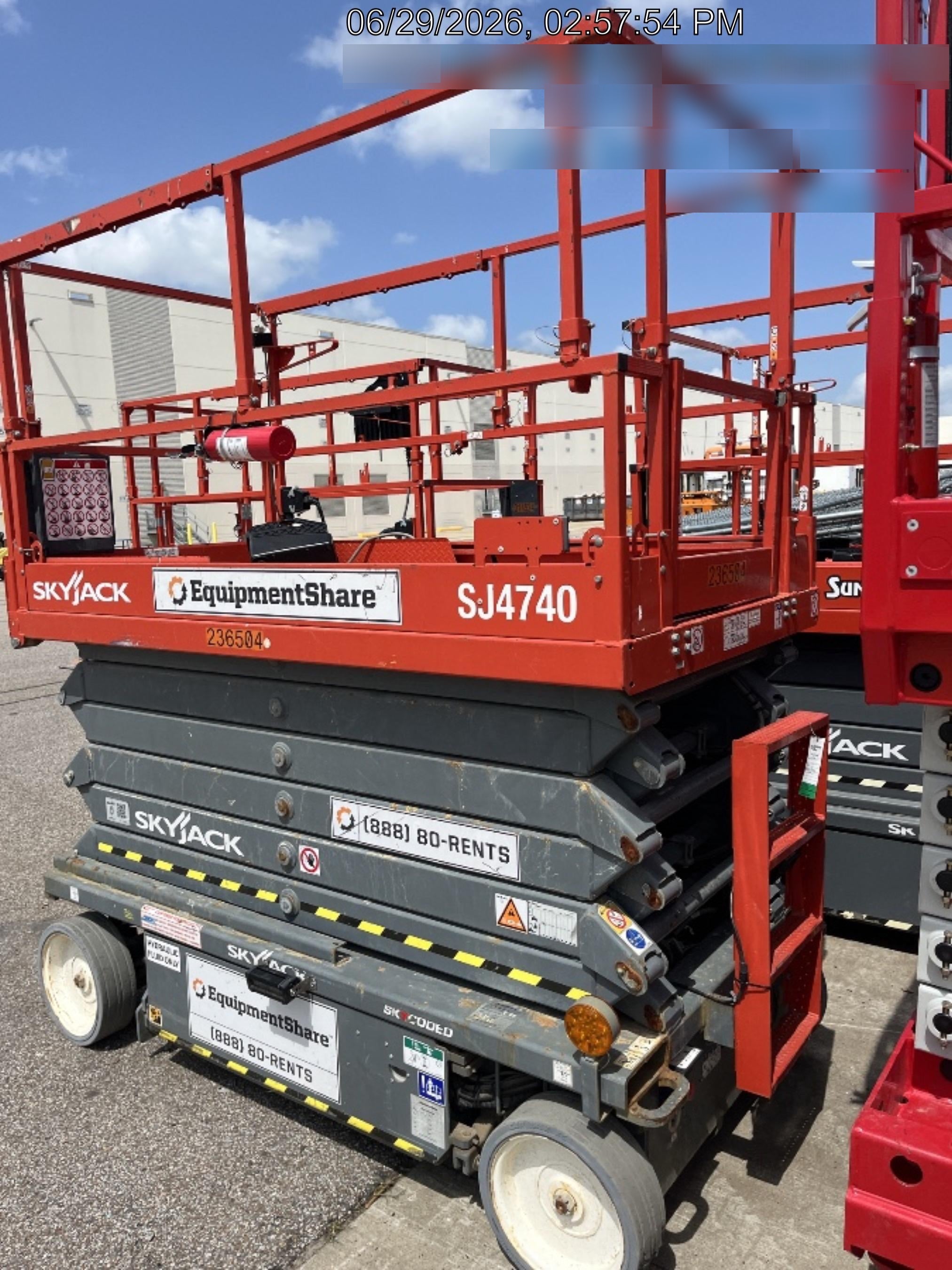 2022 SKYJACK SJ4740