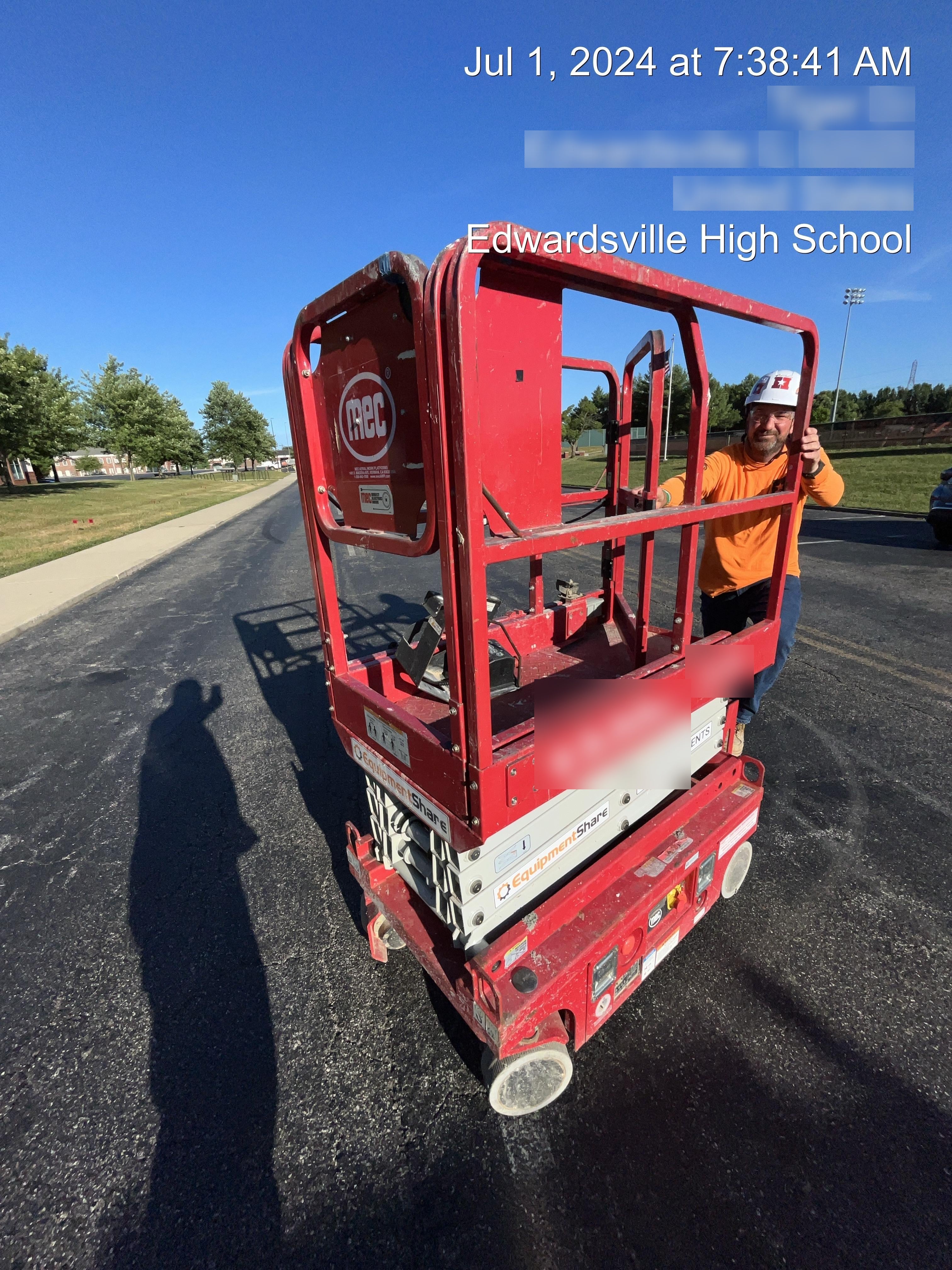 2019 MEC 1330SE MEC 1330SE w/ES Track Hardware, Full Extended 2 Year Warranty