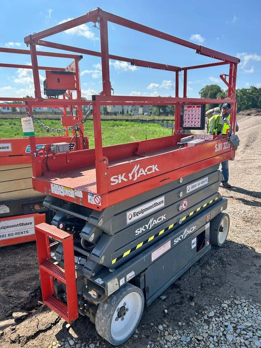2017 Skyjack SJIII-3226 Standard Rental Specs
