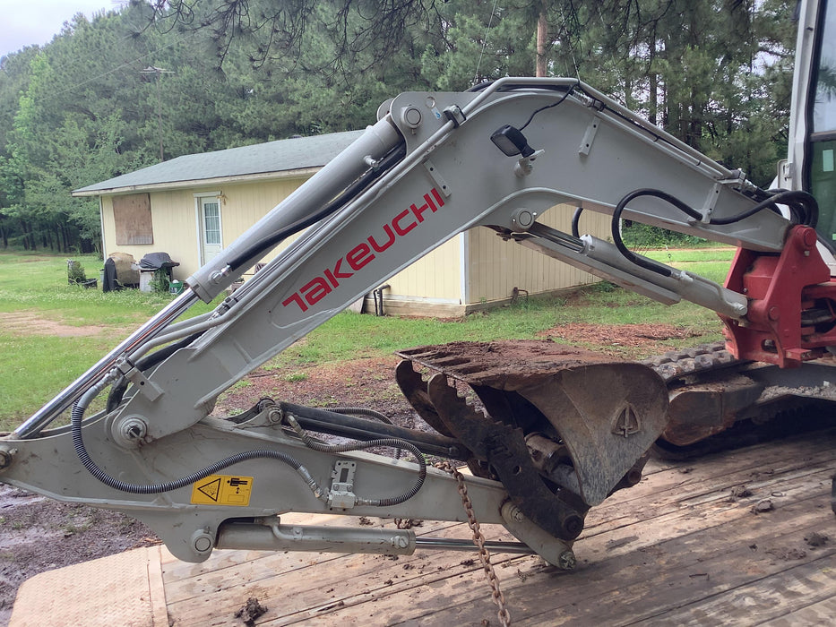 2020 TAKEUCHI TB-235-2CR