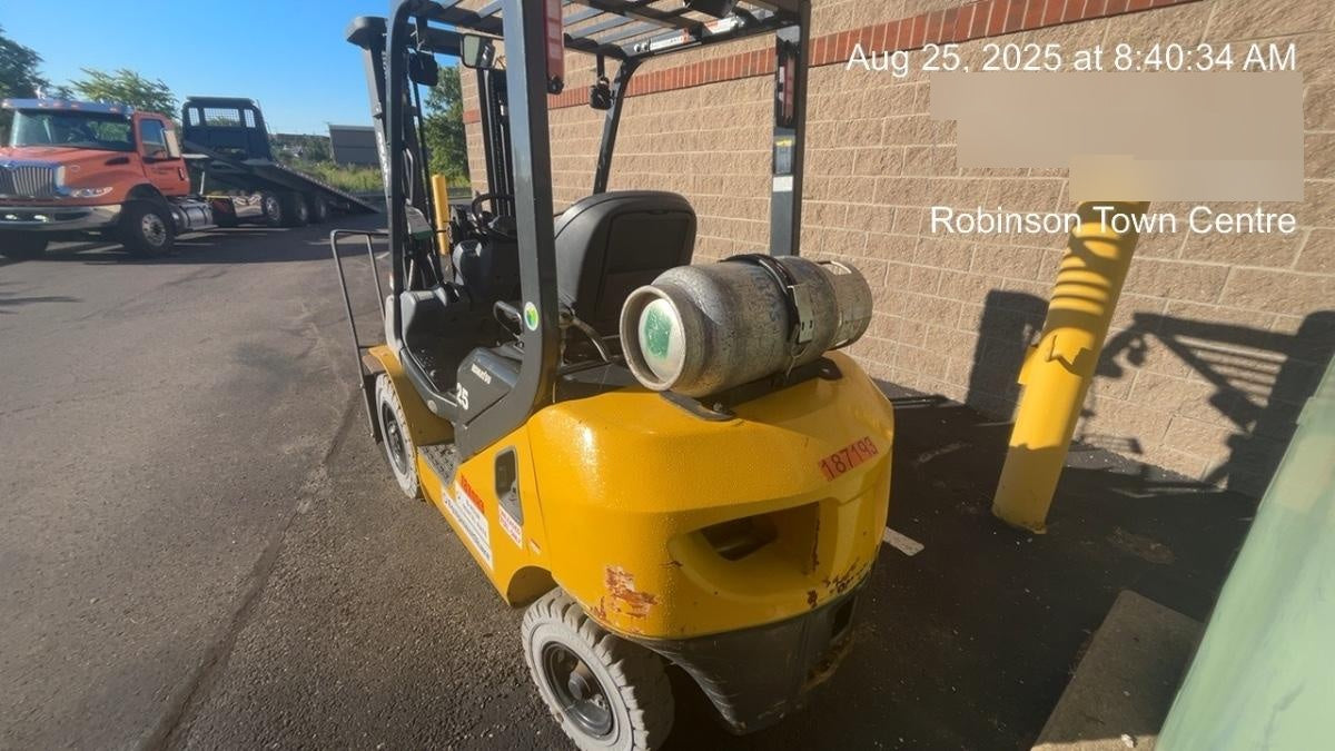 2021 KOMATSU FG25T-16