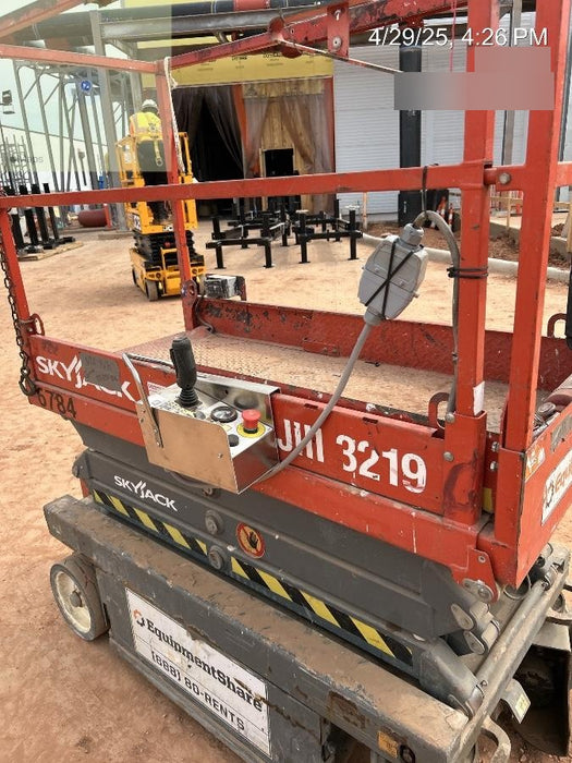 2018 SKYJACK SJIII-3219